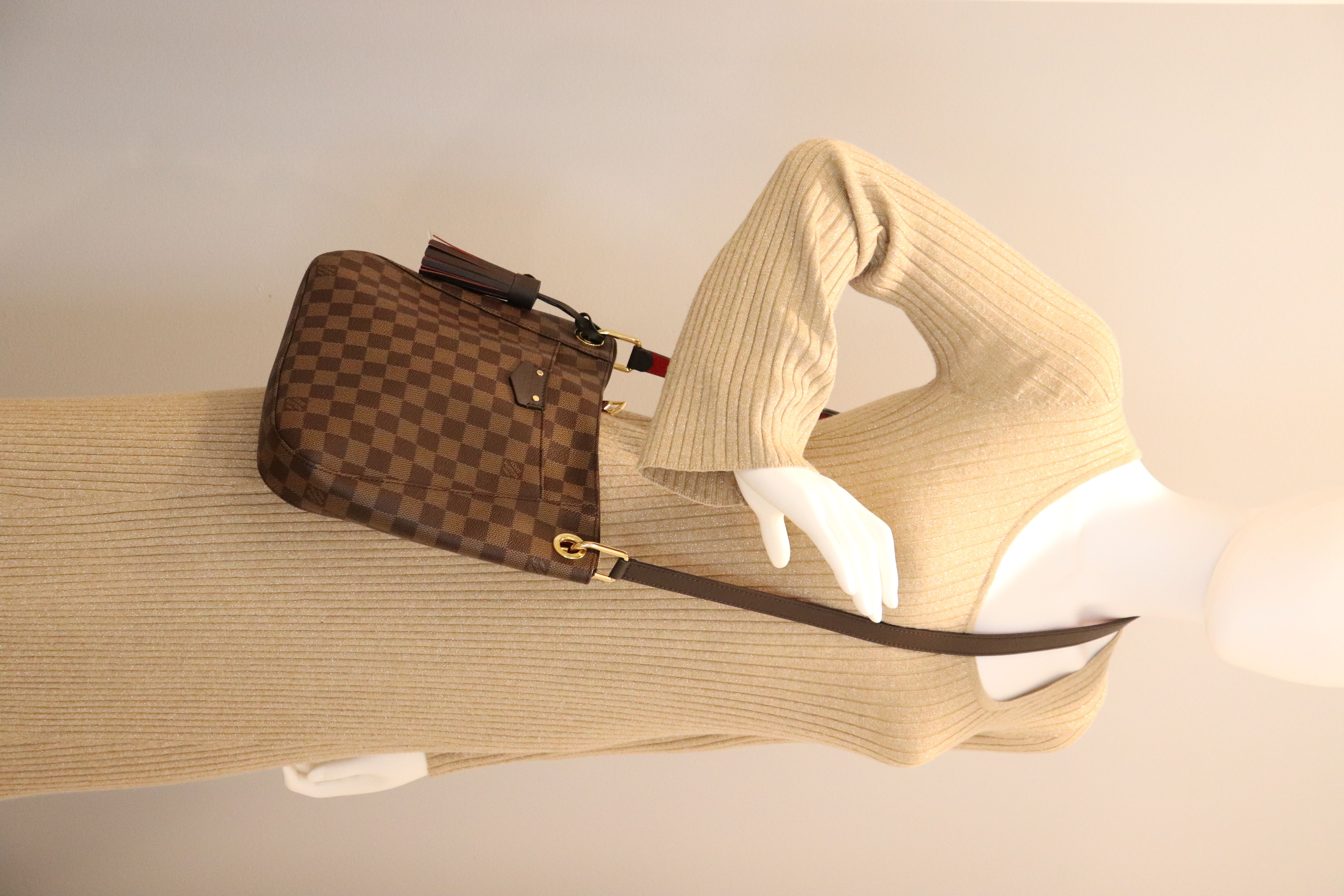 Louis Vuitton Damier Ebene South Bank Besace
