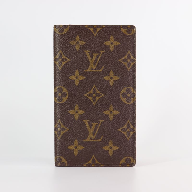 LOUIS VUITTON Monogram Passport Cover