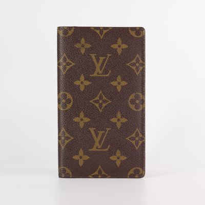 LOUIS VUITTON Monogram Passport Cover