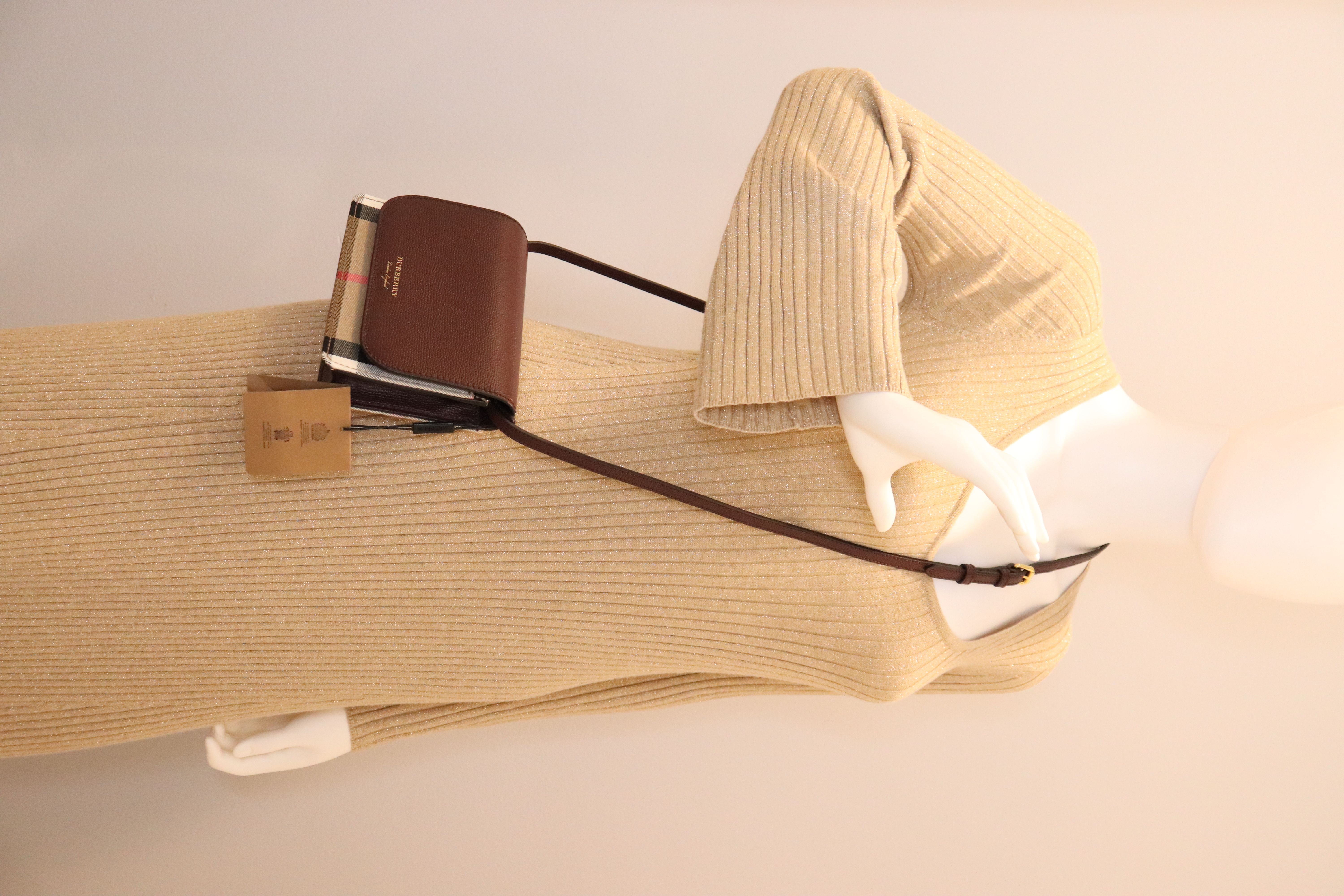 *NEW* Burberry Grained Calfskin House Check Tartan Mix Hampshire Wallet On Chain Burgundy