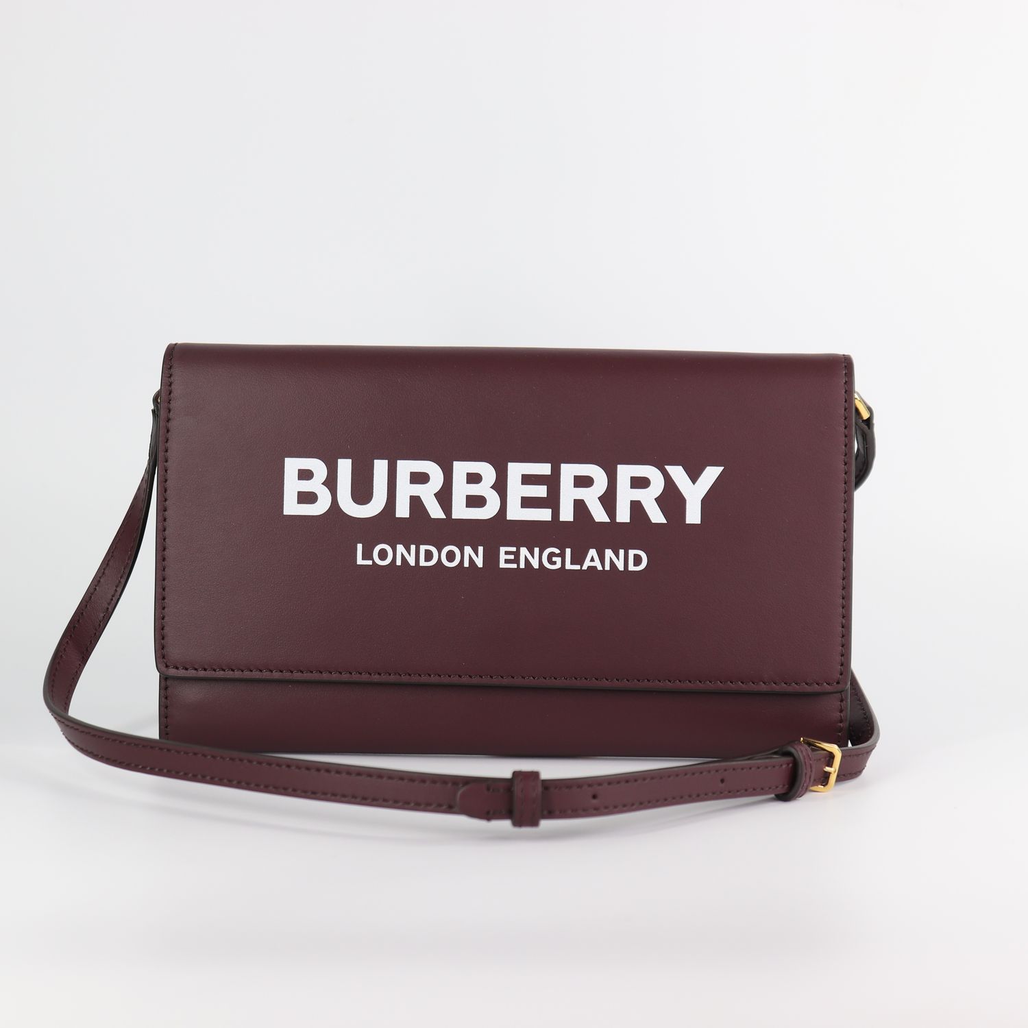 *NEW* Burberry Burgundy Leather Hazelmere Wallet On Strap