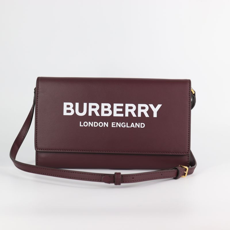 *NEW* Burberry Burgundy Leather Hazelmere Wallet On Strap