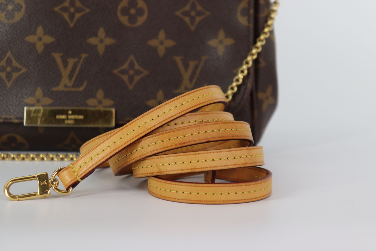 Louis Vuitton Monogram Favorite MM