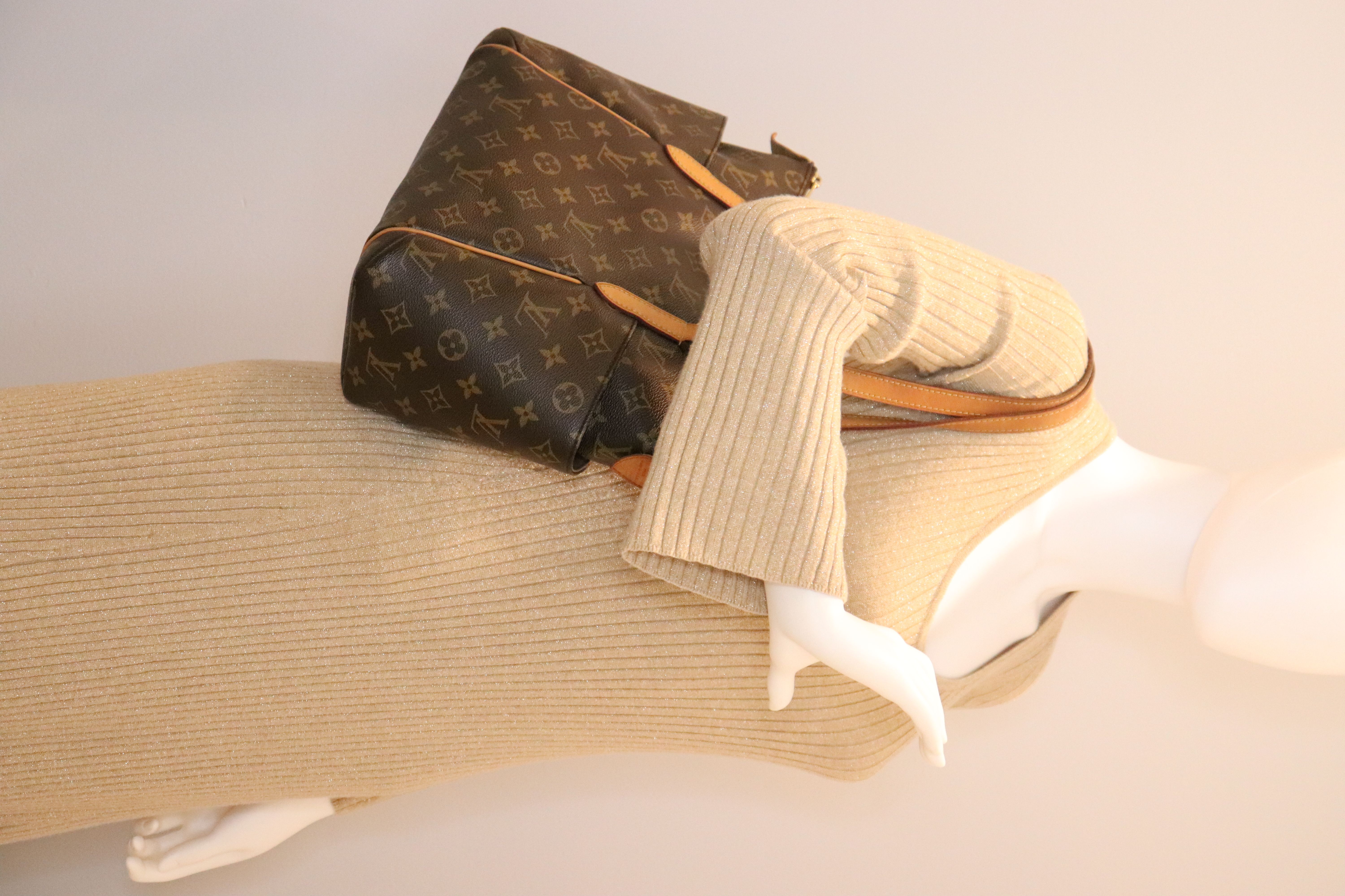 Louis Vuitton Monogram Totally PM