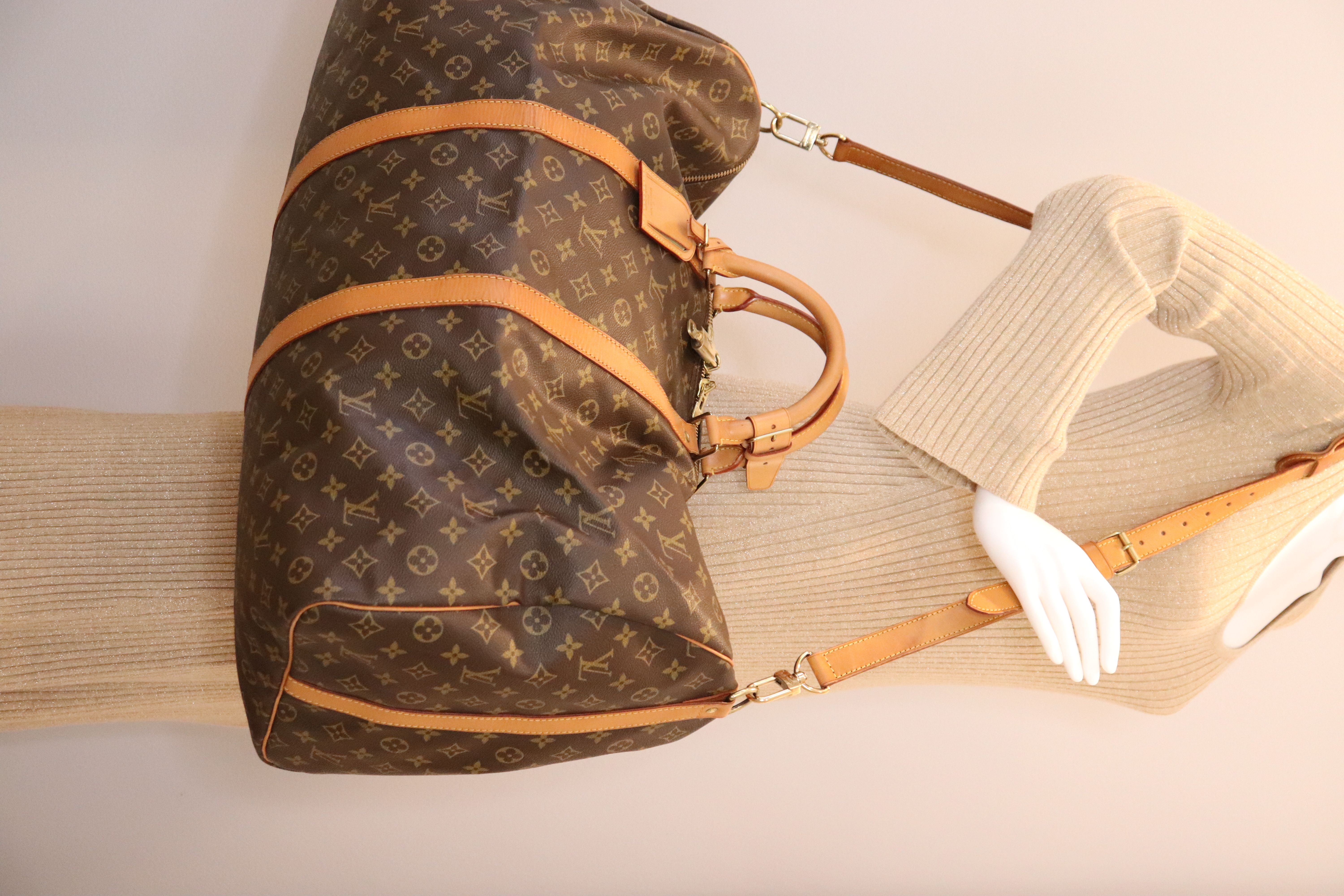LOUIS VUITTON Monogram Keepall Bandouliere 60