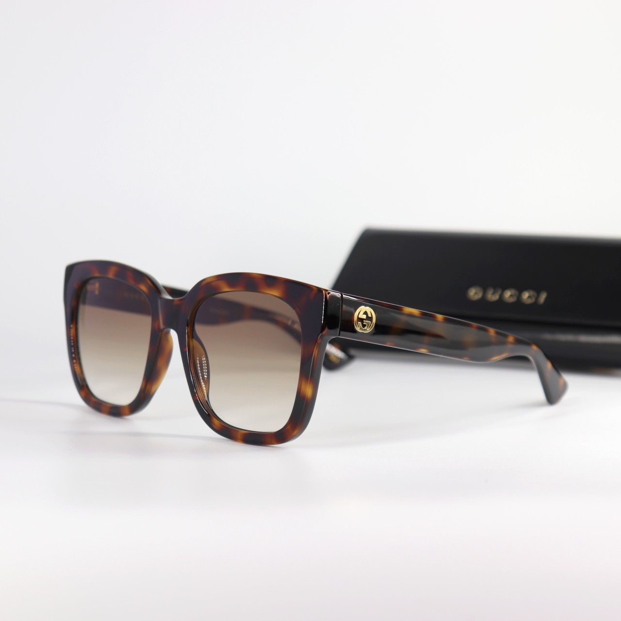 *NEW* Gucci Brown Gradient Square Ladies Sunglasses 54mm *NEW* Gucci Brown Gradient Square Ladies Sunglasses 54mm