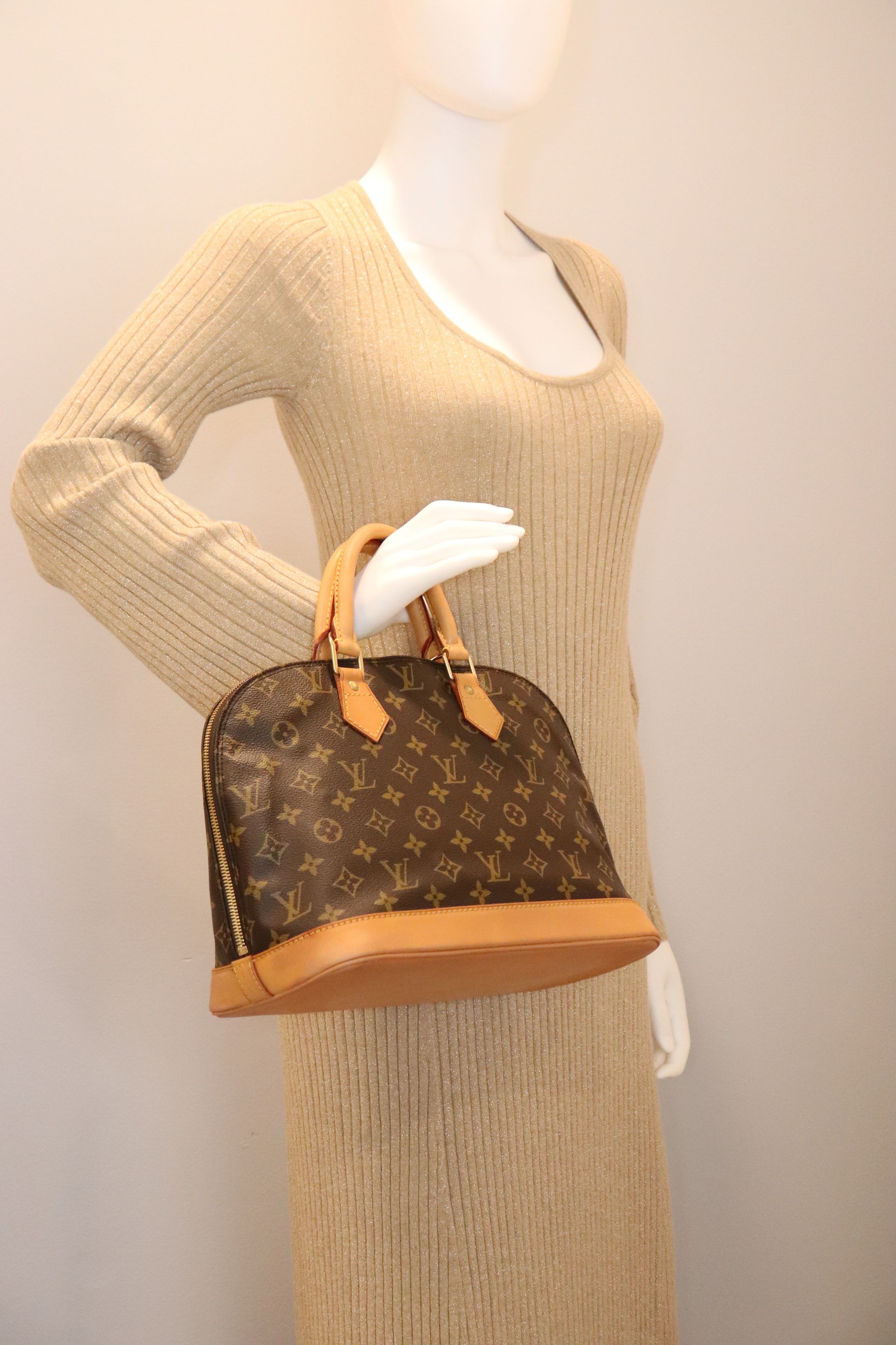 Louis Vuitton Monogram Alma PM