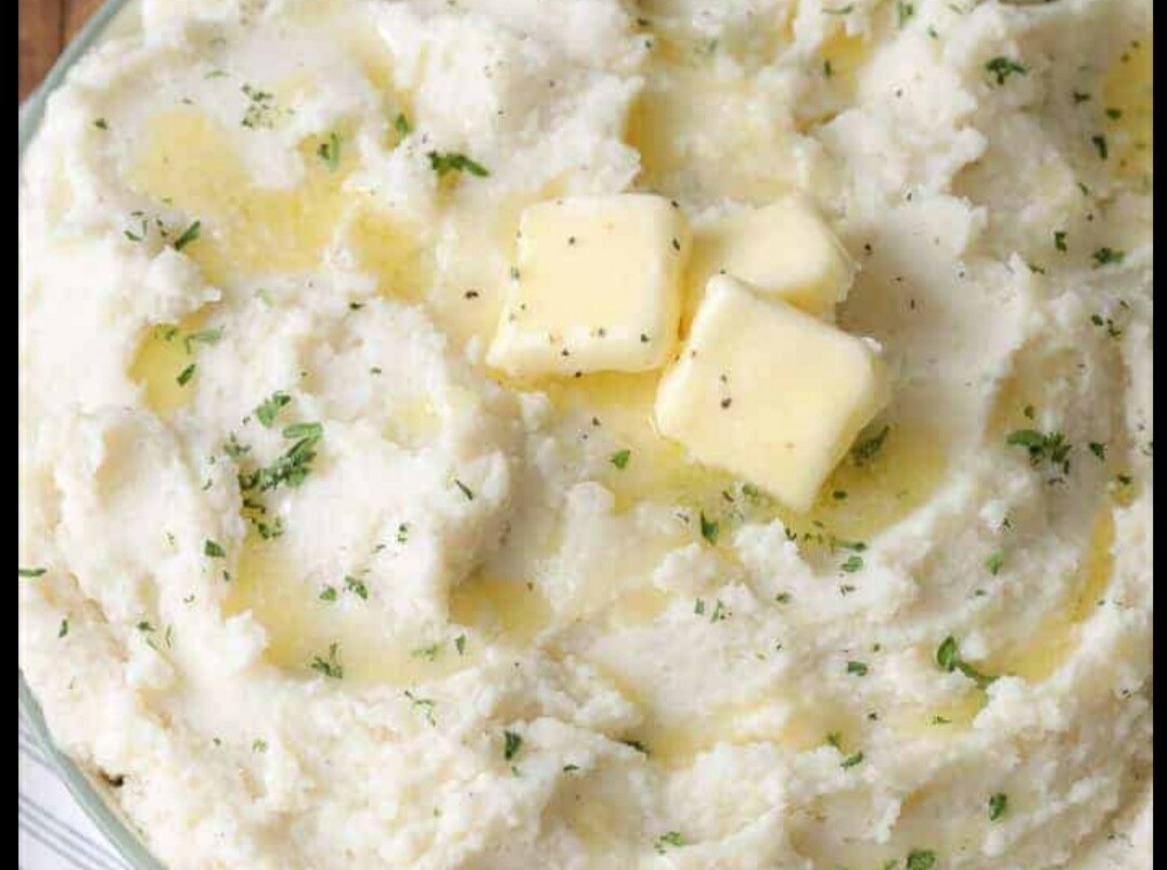 SIDE DISH: Mashed Potatoes Half Pan (Serves 15 to 20)
