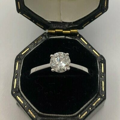 18ct white gold Engagement ring with 0.72ct brilliant cut diamond