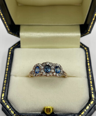 C.1890/1900 Antique 18ct Yellow Gold Sapphire And Diamond Triple Cluster Ring