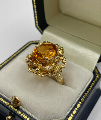 Unusual 9ct Gold Citrine Nugget Ring.