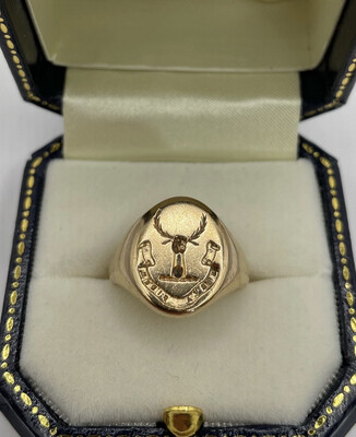 Vintage 9ct Gold Men’s Signet Ring