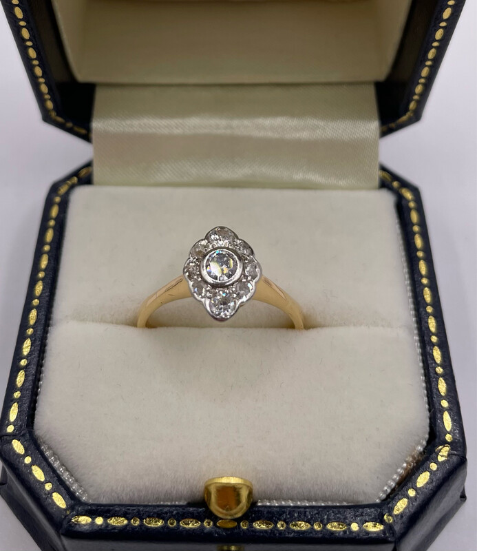 18ct Gold Nanette Shape Diamond Ring