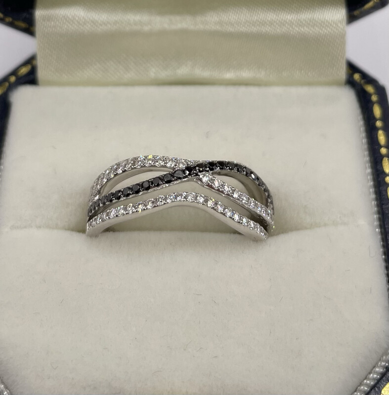 Modern 18ct White Gold Black And white Diamond Three Band ring