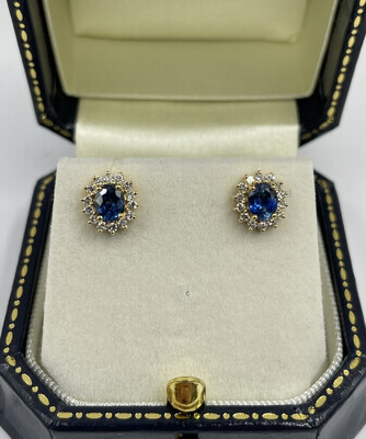 18ct Yellow Gold Oval Sapphire And Diamond Classic Stud Earrings