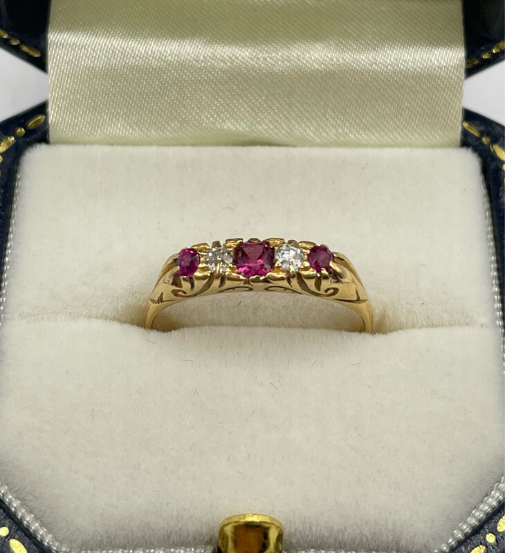Victorian Ruby And Old Cut Diamond 5 Stone 18ct Gold Ring