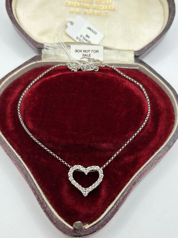 18ct White Gold Tiffany & Co Style Diamond Heart Pendant