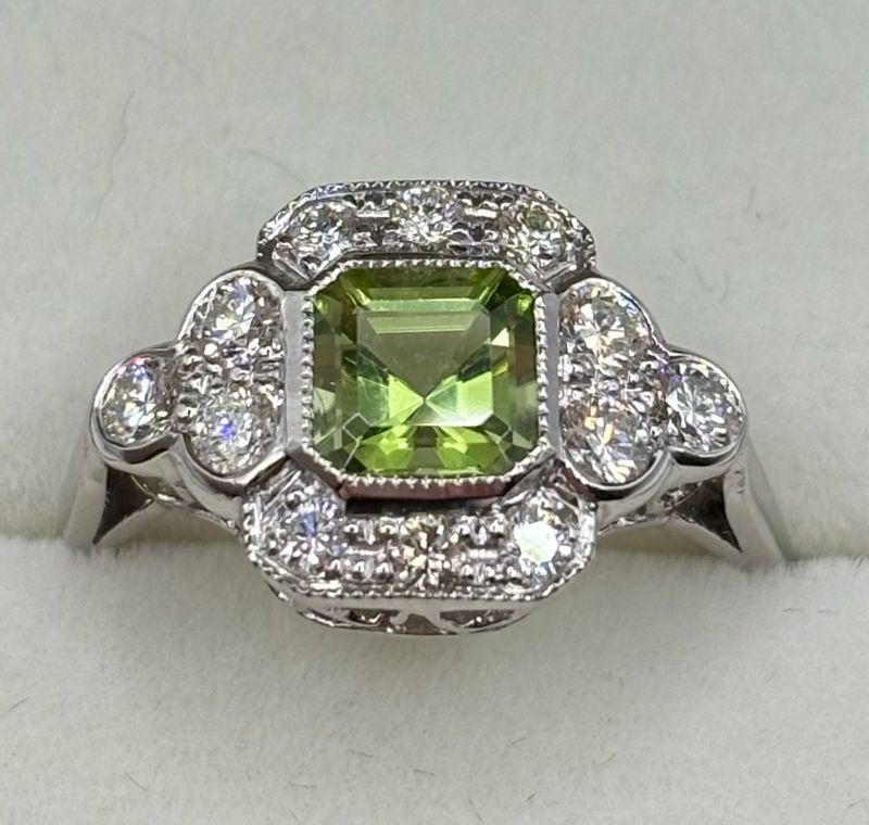 1ct Assher Cut Peridot & .60ct Diamond Deco Design Ring Set In Platinum