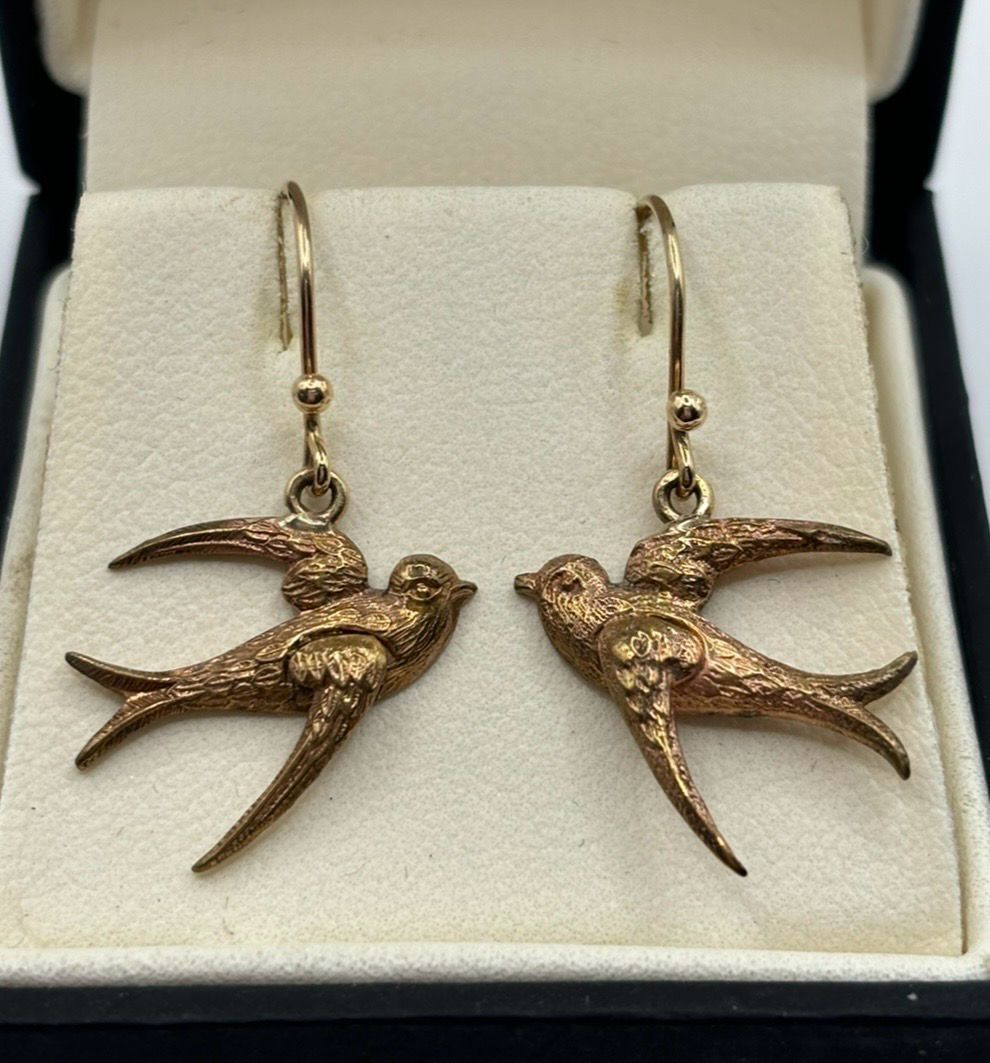 Vintage 9ct Yellow Gold Swallow Drop Earrings.