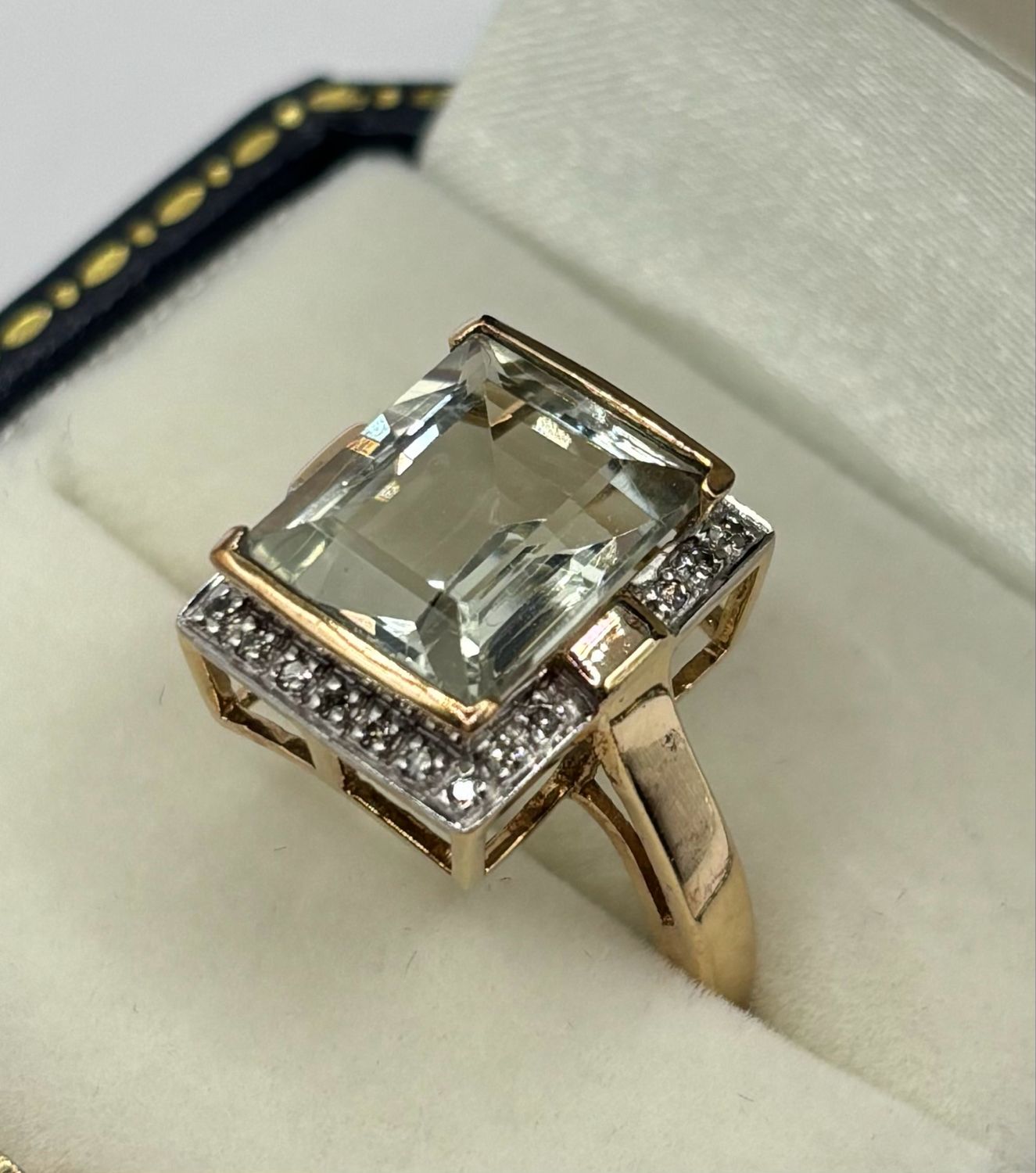 Vintage 9ct Yellow/white Gold Green Amethyst And Diamond Ring