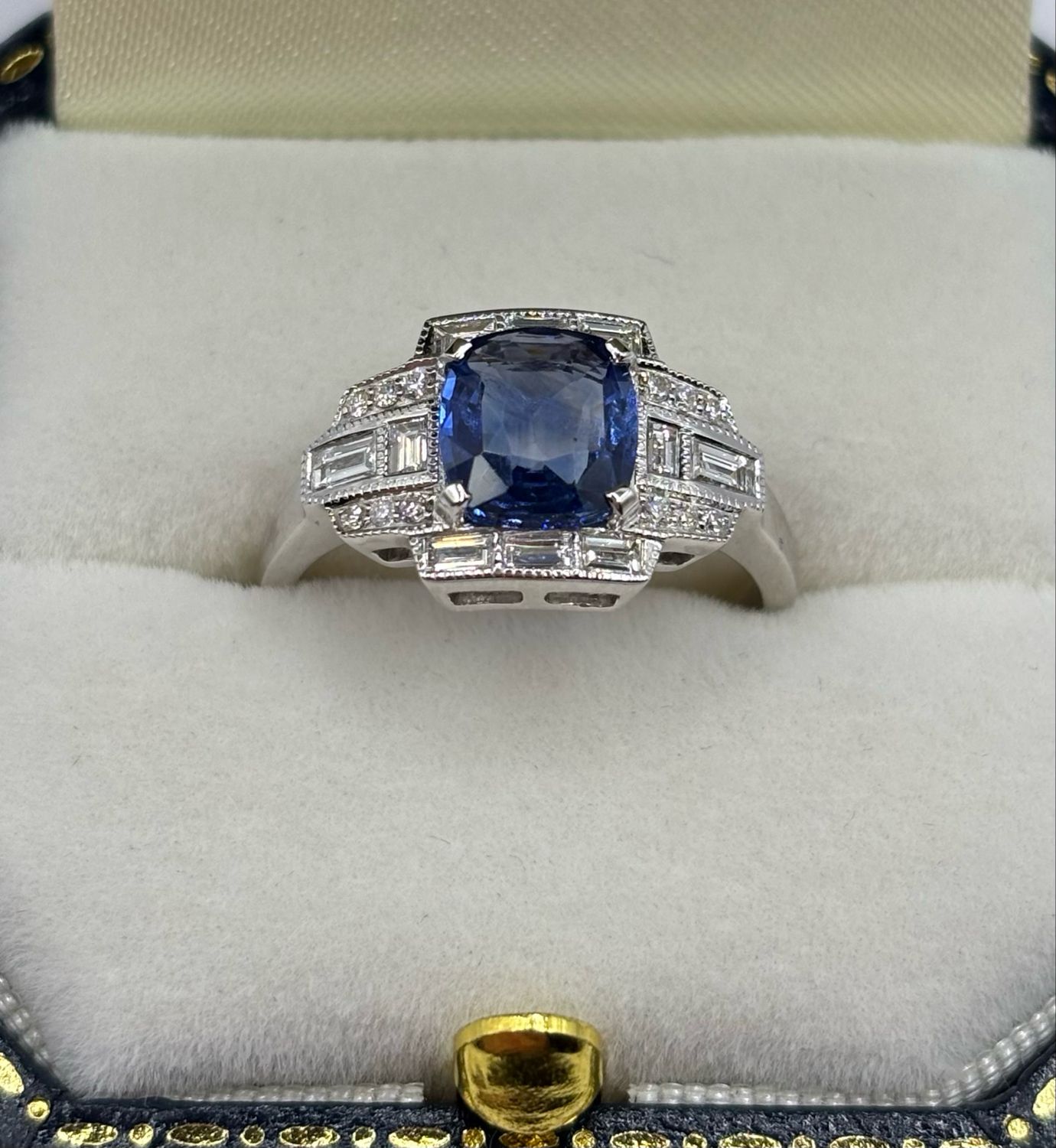 Stunning 1.60ct Sapphire & .38ct Diamond Deco Style Ring Set In 18ct White Gold