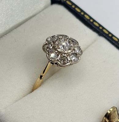 Vintage 18ct Gold Old Cut Diamond Cluster Ring c.1910/20