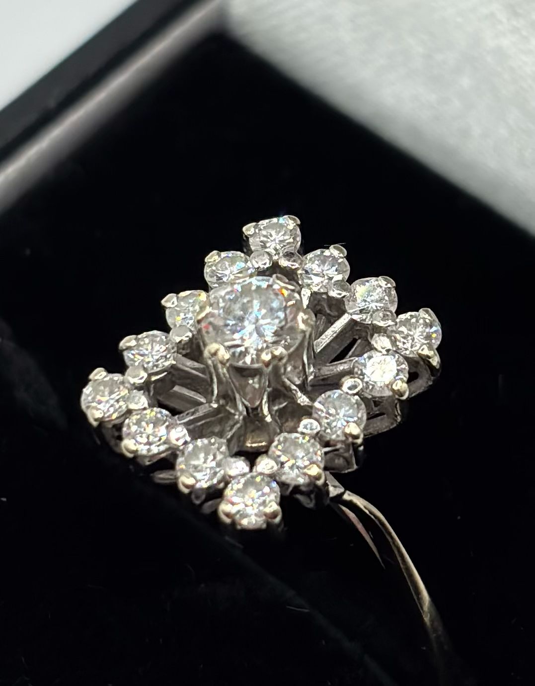 C.1940/50 Late art deco 14ct White Gold Diamond Rectangular Cluster Ring