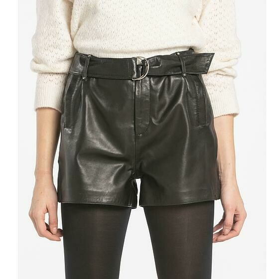 Short cuir