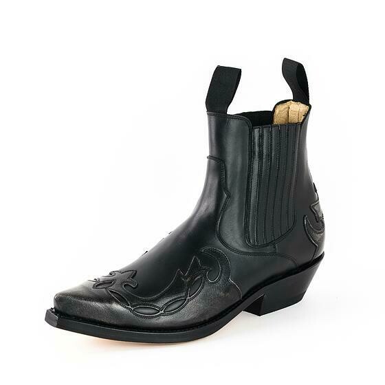 Boots Mayura