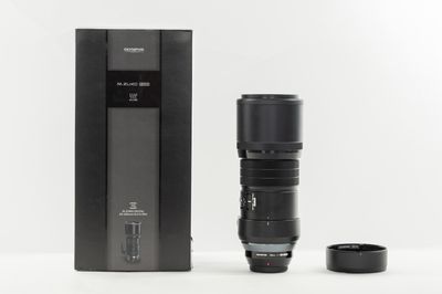 Olympus M.Zuiko 300mm 4.0 IS Pro - Demomodell