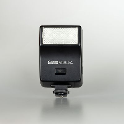 Occ. Canon Speedlite 188A