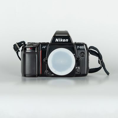 Occ. Nikon F-801s