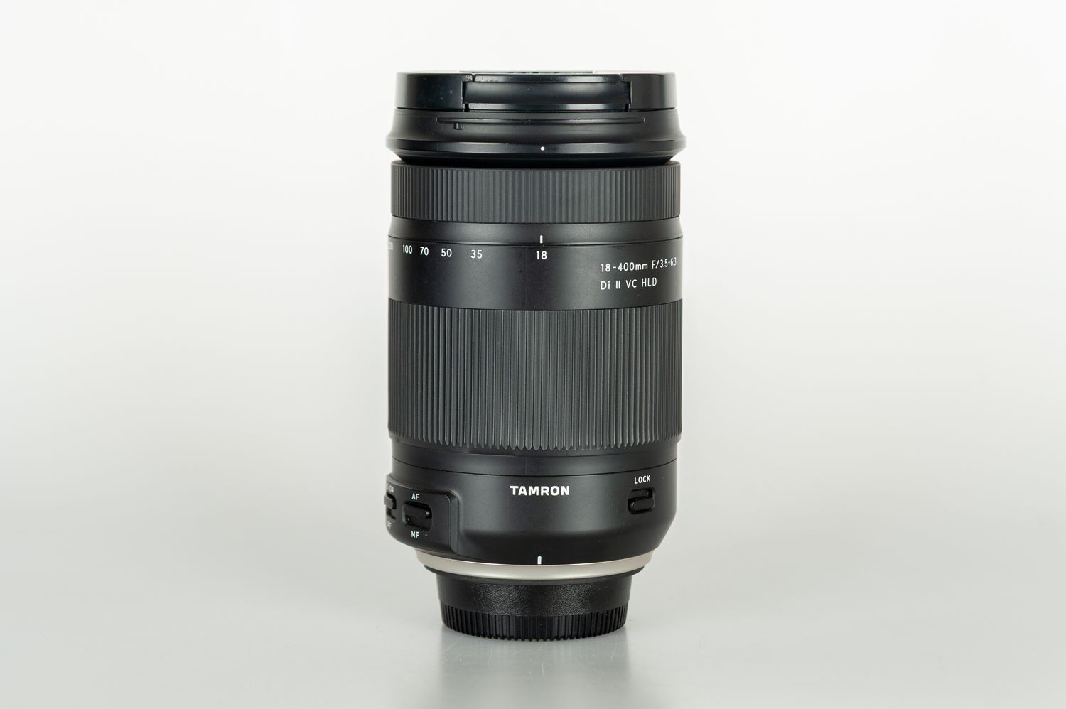 Tamron 18-400mm 3.5-6.3 Di II VC HLD Macro zu Nikon F