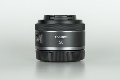 Occ. Canon RF 50mm 1.8 STM Occ. Canon RF 50mm 1.8 STM