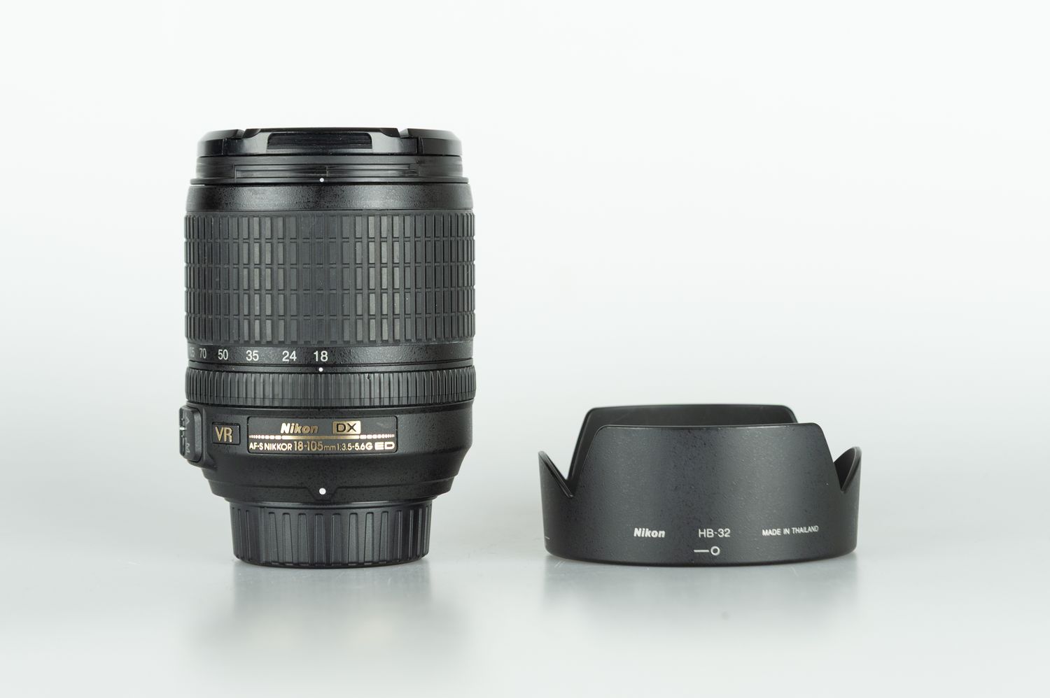 Occ. Nikon AF-S 18-105mm 3.5-5.6 G ED VR DX (1) Occ. Nikon AF-S 18-105mm 3.5-5.6 G ED VR DX (1)