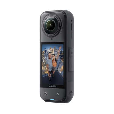 Insta360 X5 - Starter Bundle Insta360 X5 - Starter Bundle