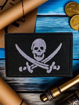 Patches Pirate B/W Patches Pirate B/W
