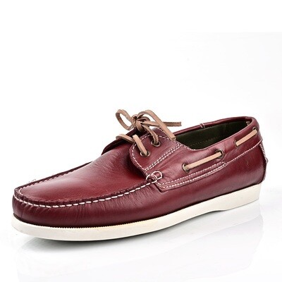 Bateau Bordeau Avec  Lacet Beige
