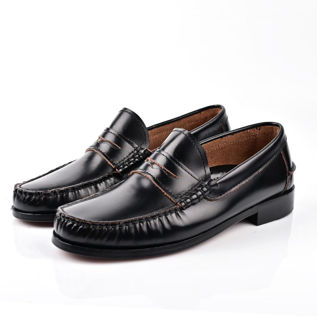 CLASSIC MOCASSIN POUR HOMME EN CUIR NOIR