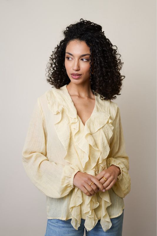 Blusa volantes