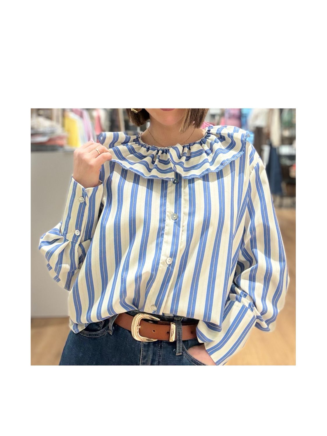 Busca rayas cuello babero