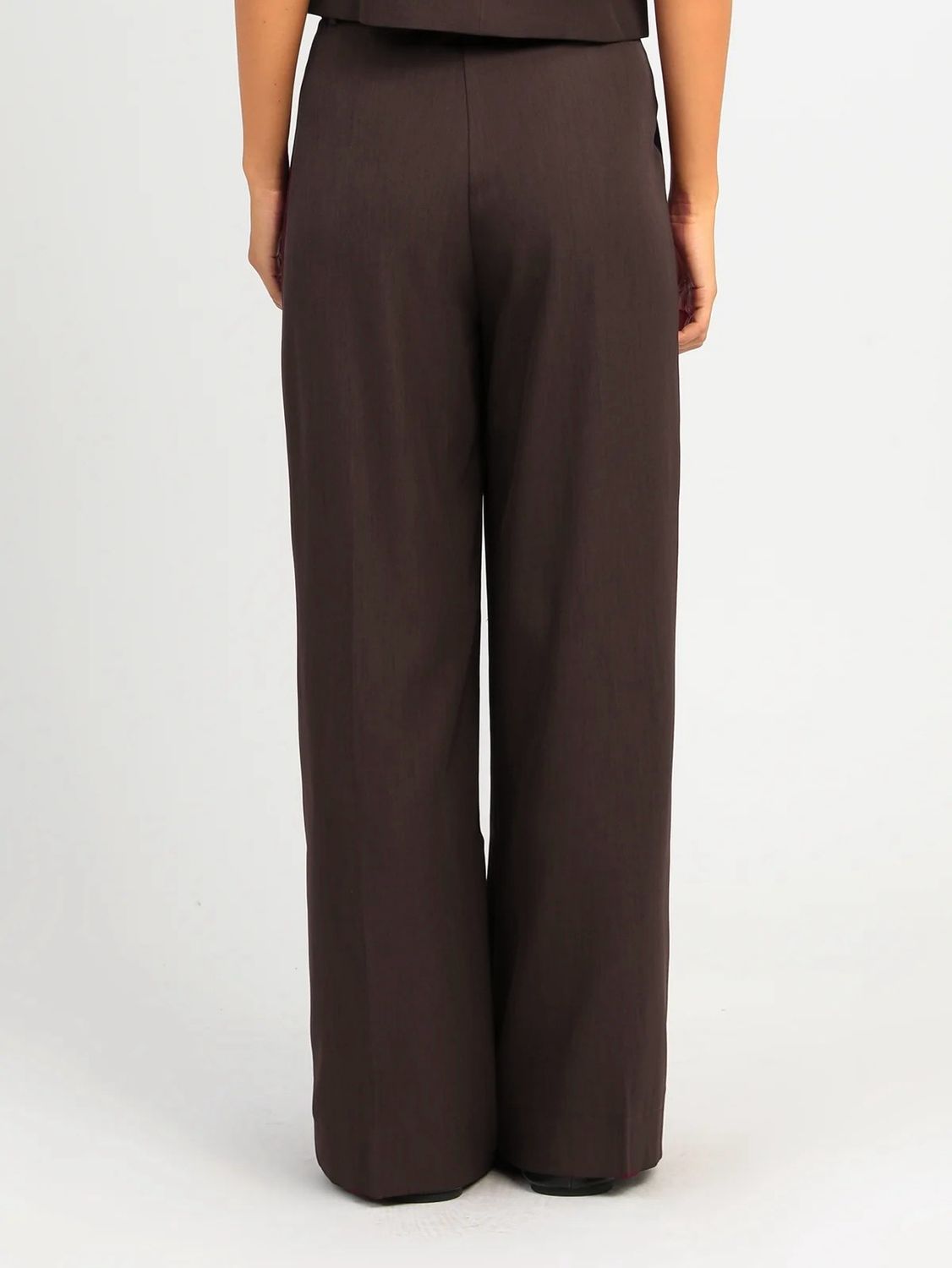 Pantalón pinzas “Pemy” borgoña oscuro