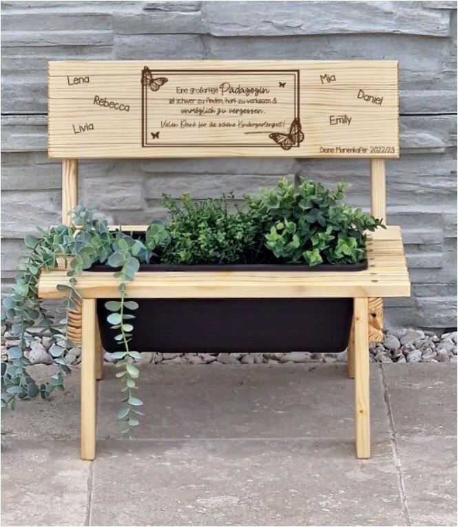 Holzbankerl "großartige Pädagogin"