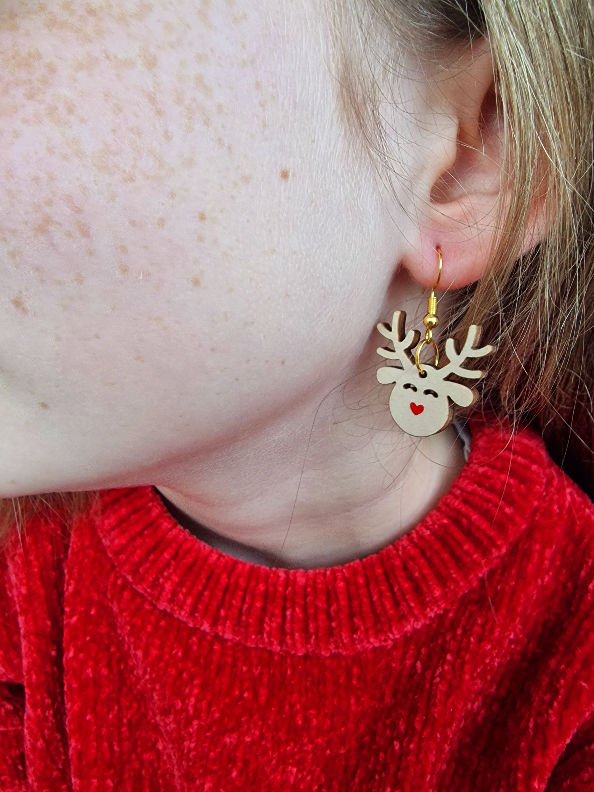 Rentier- Ohrringe aus Holz