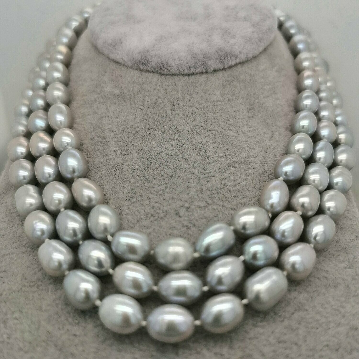 Collier