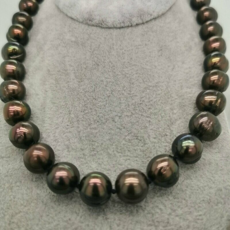 Collier