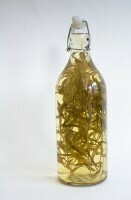 Drank: Natuurdragon azijn met verse dragon Drank: Natuurdragon azijn met verse dragon