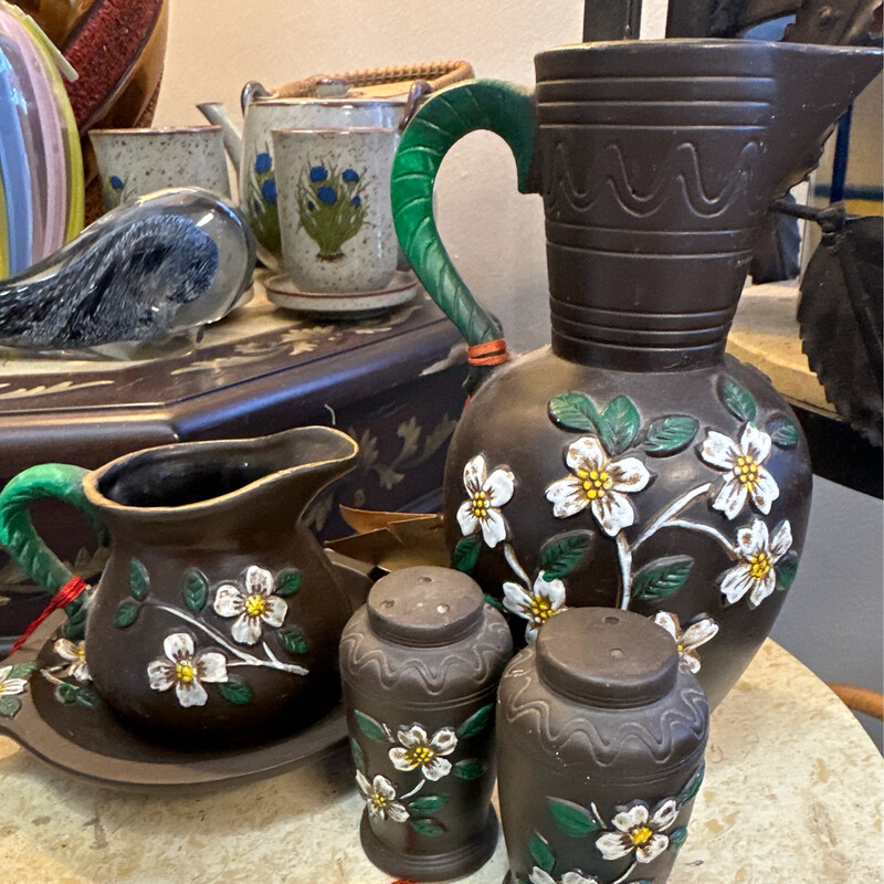 Legend Of The Dogwood Japanese Pottery
