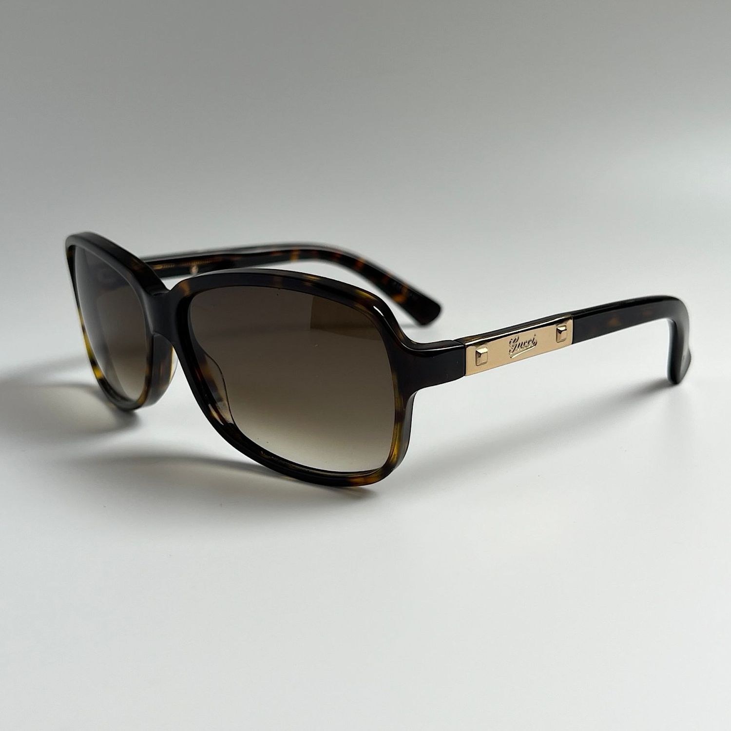 Gucci Sunglasses GG3040 Gucci Sunglasses GG3040