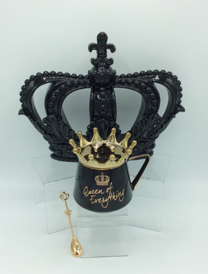 Queen of Everything Coffee Tea Gift Cup with Crown Spoon, Which Cup Would You Like Queen?: Black Crown Cup